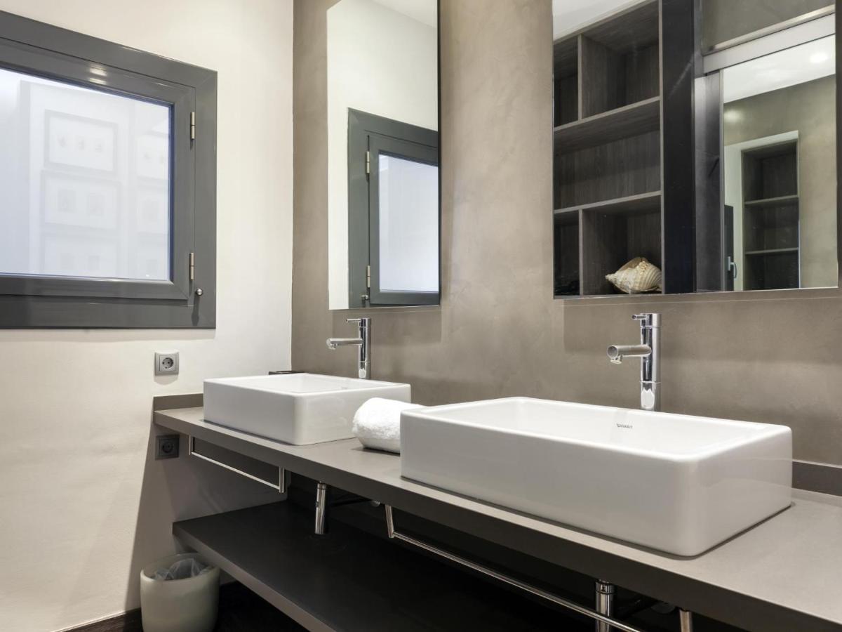 Click&Flat Luxury Cabanyes Apartment Barcelona Exterior photo